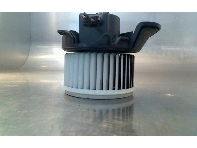 Вентилятор печки       Fiat Punto (199)