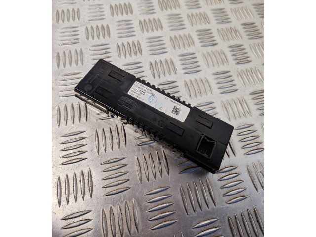 Дисплей    13338335   Opel Meriva B