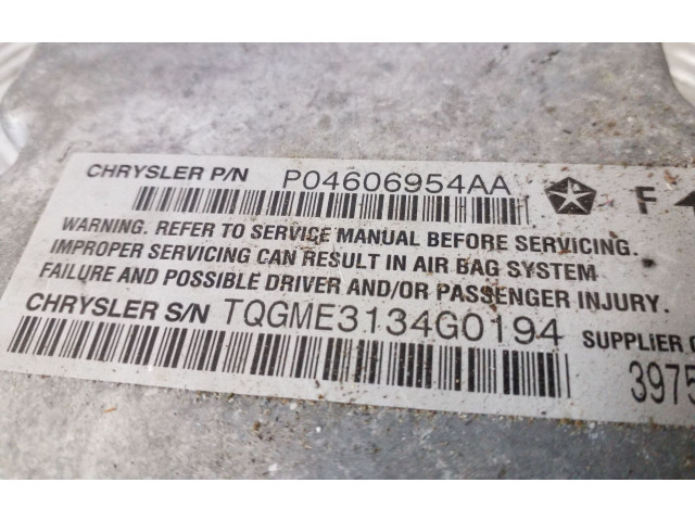 Блок подушек безопасности P04606954AA Jeep Cherokee III KJ