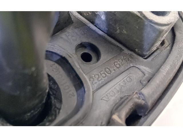 Зеркало электрическое Volvo XC40 - года