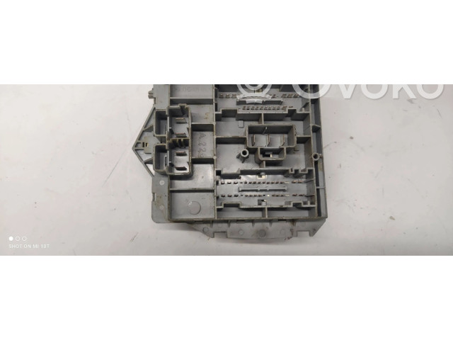 Блок предохранителей 51742419 Alfa Romeo GT