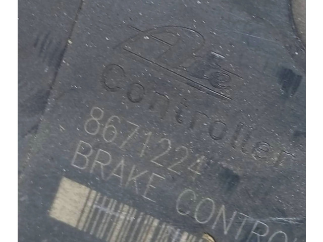 Блок АБС 8671224 Volvo V70 2000 - 2004 года