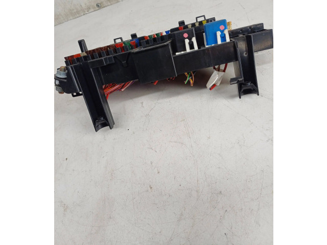 Pojistková skříňka Mercedes-Benz Vaneo W414 2002