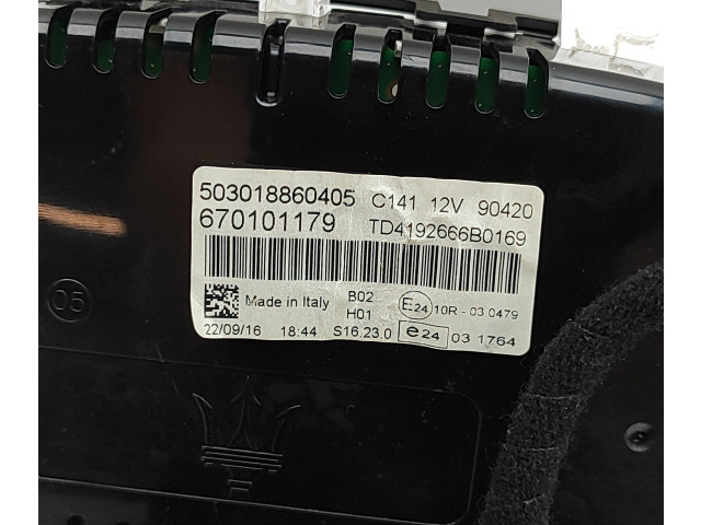 Панель приборов 670101179 Maserati Levante