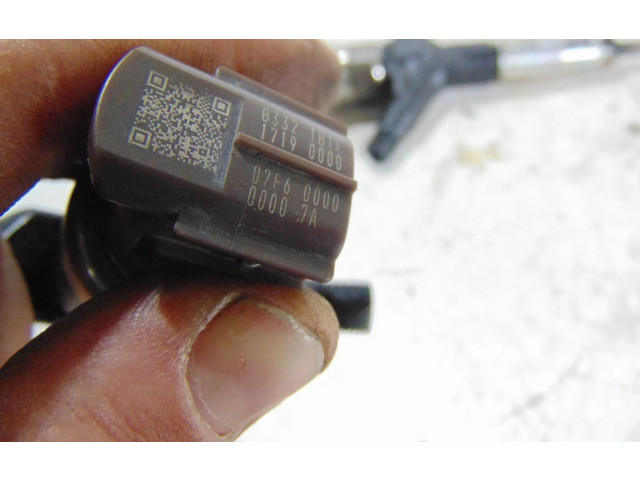 Vstřikovač 16613AA020 Subaru Legacy