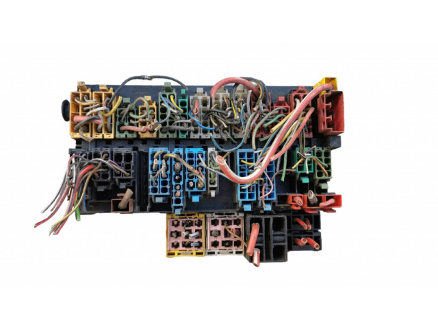 Блок предохранителей 7M0937025D Ford Galaxy