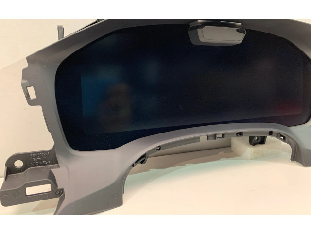 Přístrojová deska BMW M4 G82 G83 2020 5A34099