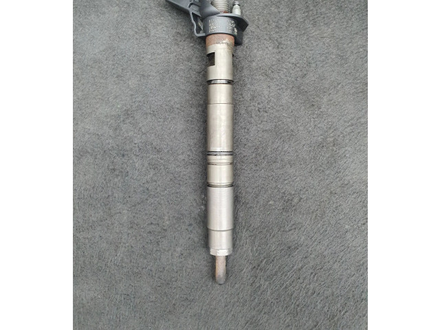 Vstřikovač 057130277AM Audi A8 S8 D4 4H CDSB