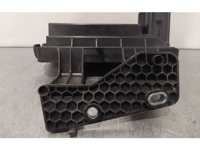 Блок предохранителей 2530542, NK3T-14D068-HBA Ford Transit - Tourneo Connect