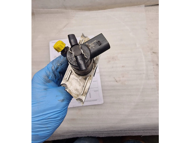 Форсунка 057130276g    Audi A8 S8 D2 4D   