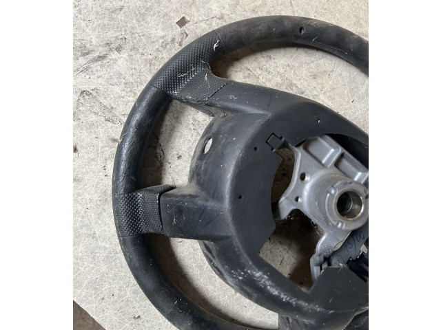 Volant Mitsubishi Space Star 2003