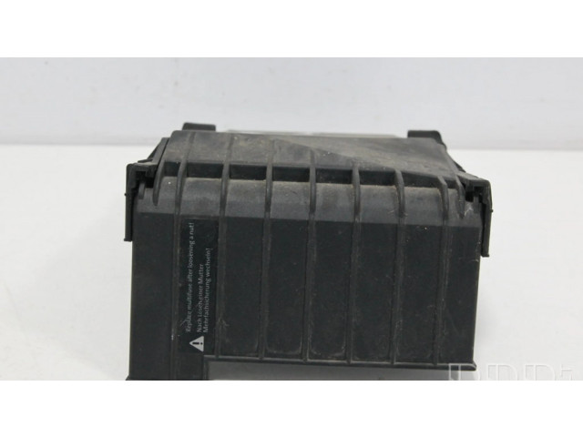 Крышка блока предохранителей 1K0937132F, 014189871 Audi A3 S3 A3 Sportback 8P