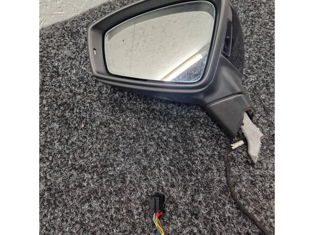 Zpětné zrcátko Volkswagen Touareg III 2020 761.857.501.B