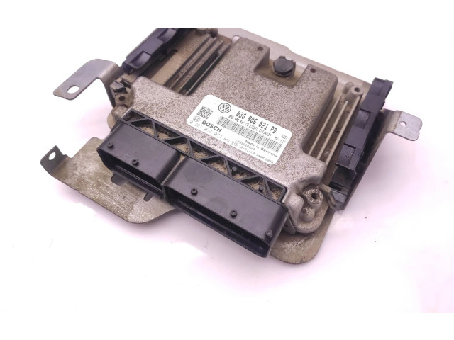 Řídící jednotka 03G906021PD, 03G906021CG Volkswagen Caddy 2008