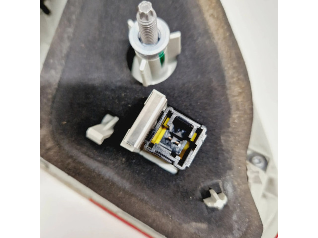 Задний фонарь правый сзади 9678074580, JL900310261787    Peugeot 2008 I   2013-2019 года