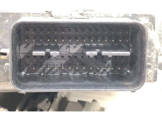 Řídící jednotka 33920-62J0 Suzuki Swift 2005