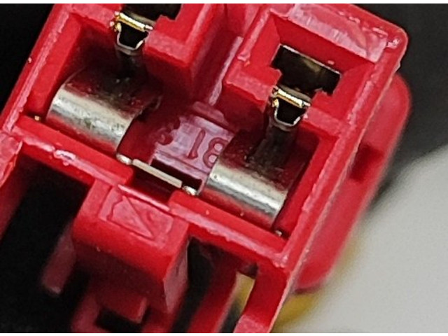 Подушка безопасности пассажира PMR951769 Mitsubishi Colt