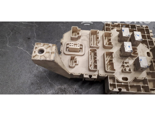 Pojistková skříňka 36770-62jc0 Suzuki Swift II 2013