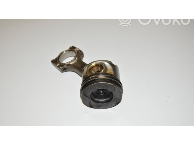 Поршень с шатуном BMW X5 E53 для дизельного двигателя 2.0