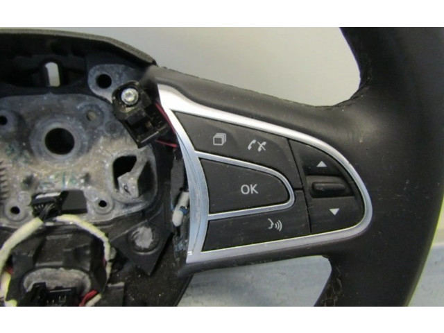 Volant Renault Megane E-Tech 2016 484003952R, 484003952R