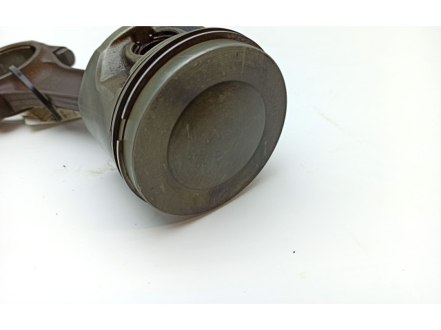  Поршень с шатуном  EAC1868, EBC1289  Jaguar XJS  