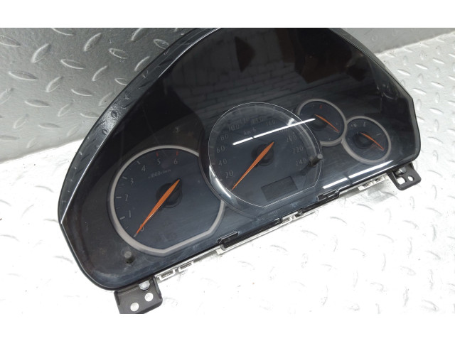 Блок предохранителей 8100A198, 2574301281 Mitsubishi Grandis