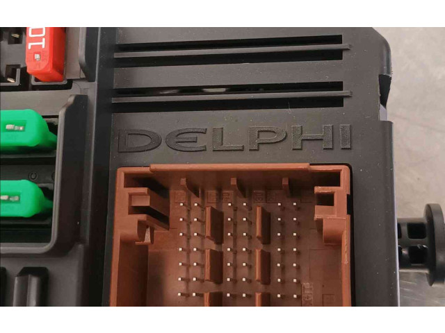 Блок предохранителей 9671941780 Citroen C3 Aircross