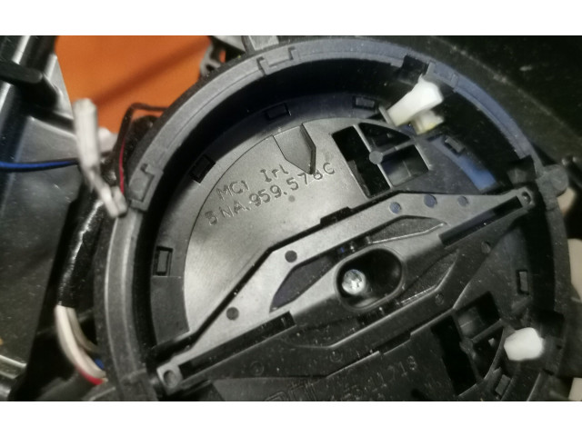 Zpětné zrcátko Volkswagen Tiguan 2007 5NA959578C, 13PIN