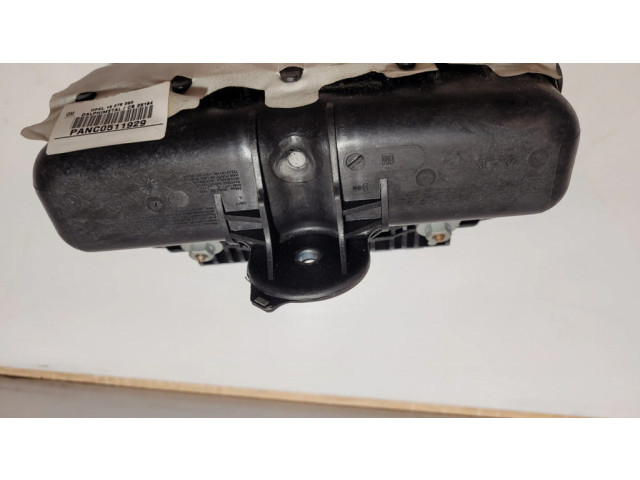Подушка безопасности пассажира 13278090 Opel Corsa D