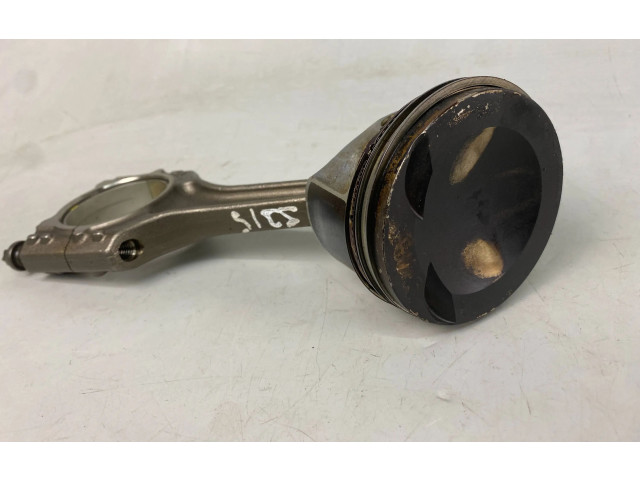  Поршень с шатуном DNUE 02606LJ1, 4202606LJ1  Audi A3 S3 8V  