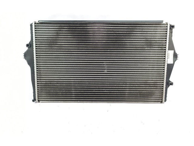 Интеркулер 8649471 Volvo S60