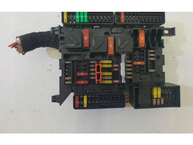 Pojistková skříňka 9270356 BMW 2 F45 2017