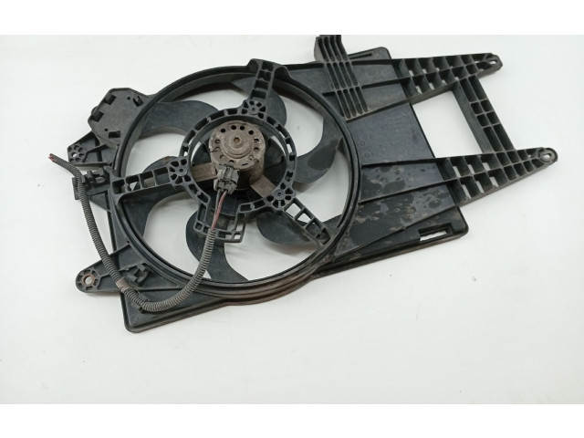 Вентилятор печки    823700600   Fiat Punto (188)