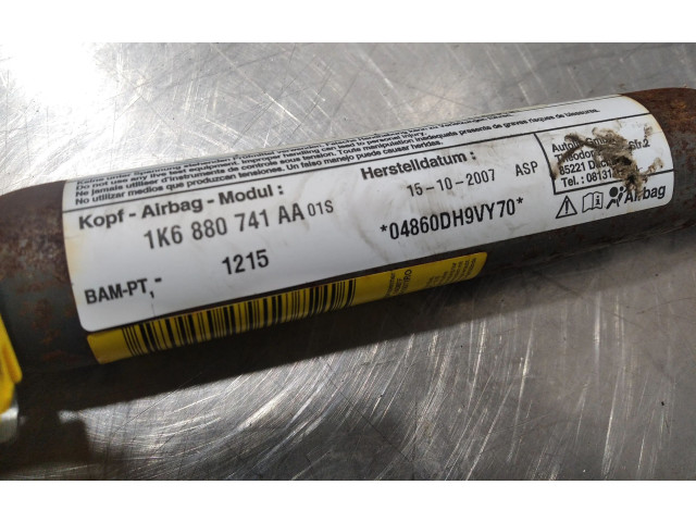 Блок предохранителей  1K6880741AA   Volkswagen Golf SportWagen    