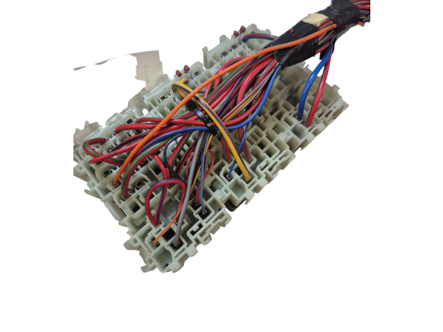 Блок предохранителей    Volvo V70    