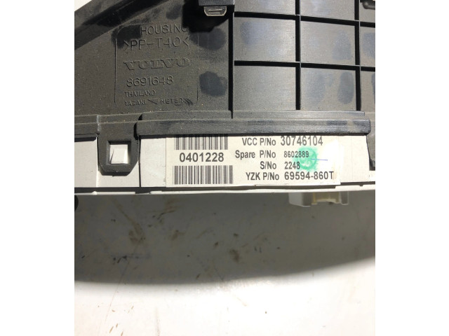 Спидометр (приборный щиток) 30746104, 8691648 Volvo XC90