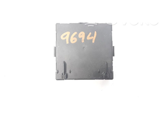 Блок управления A1669004002, A1669024401 Infiniti Q30