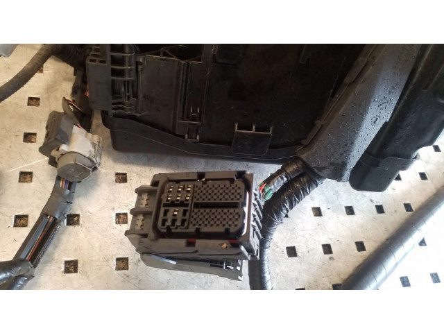   Pojistková skříňka 8264175080, 72818792   Lexus CT 200H 2011