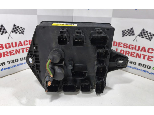 Блок предохранителей 2w9314a073be Jaguar XJ X350