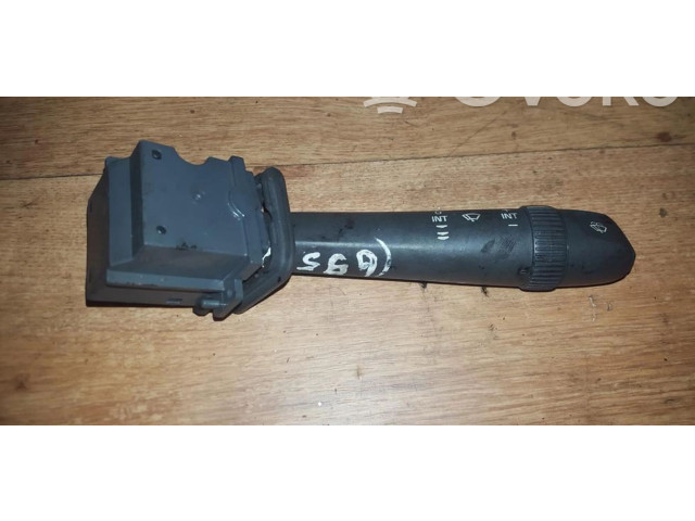 Ручка стеклоочистителей    Volvo S80