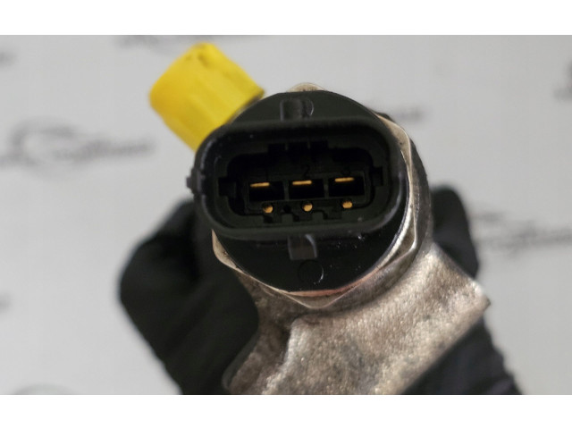 Топливная рампа 0445214140, 0271002507   KIA Ceed  