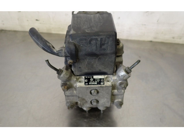 Блок АБС    Volkswagen  Transporter - Caravelle T4  1991 - 2003 года