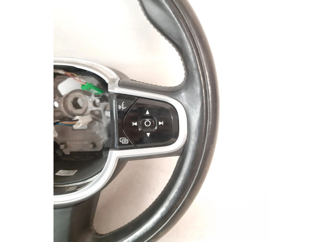 Volant Volvo S90, V90 2019 31407817