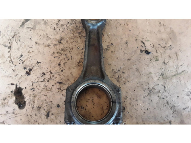 Ojnice Chrysler Voyager 2.5