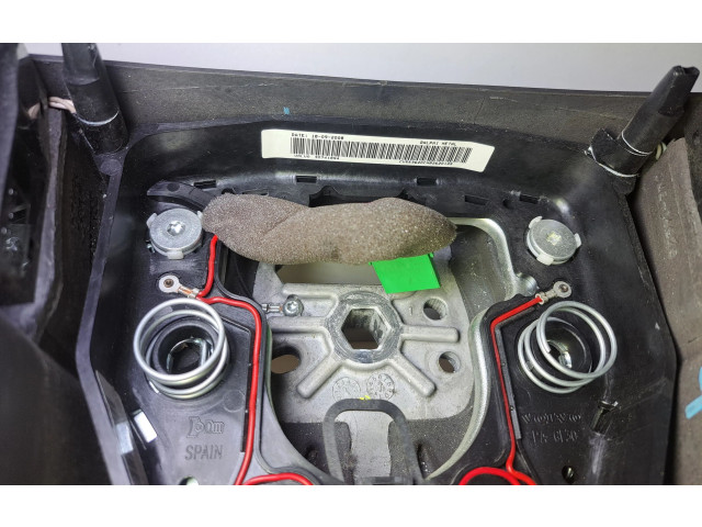 Руль Volvo V70 2008 - 2013 года 30741894, PV5518802