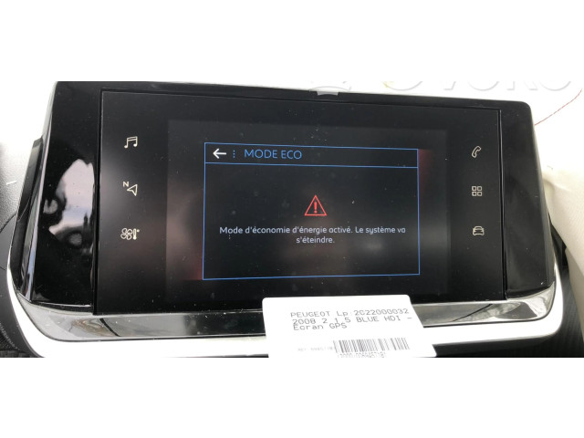 Дисплей       Peugeot 2008 II