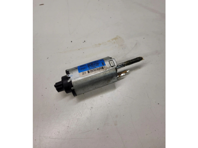 Моторчик заднего дворника 4G9955711C Audi A1