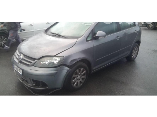 Зеркало электрическое        Volkswagen Golf Plus  2005 - 2013 года   