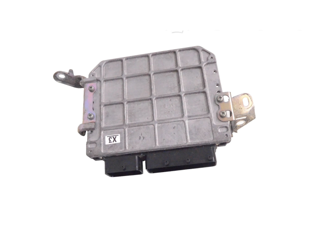 Řídící jednotka 8966147210 Toyota Prius (XW30) 2013