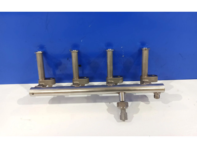 Топливная рампа 31410835, 31336652   Volvo XC90   для двигателя B 4204 T27